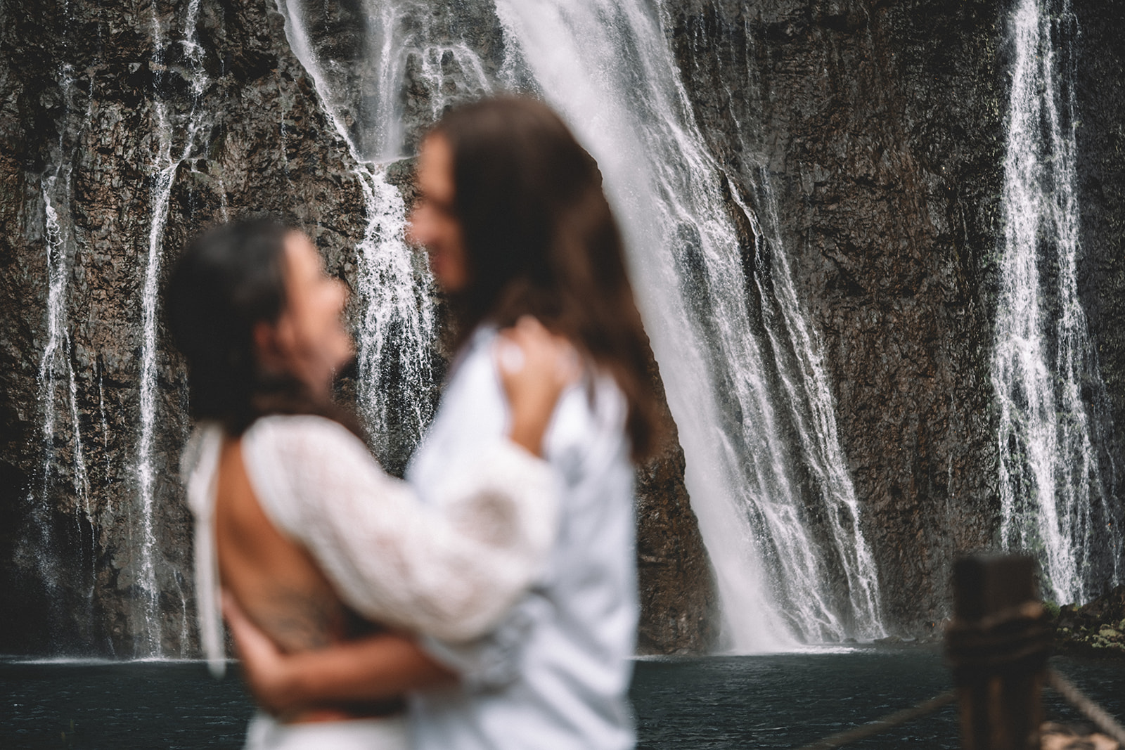 Kaua'i Helicopter Elopement & Intimate Beach Cermony Kaua'i Helicopter Elopement & Intimate Beach Cermony