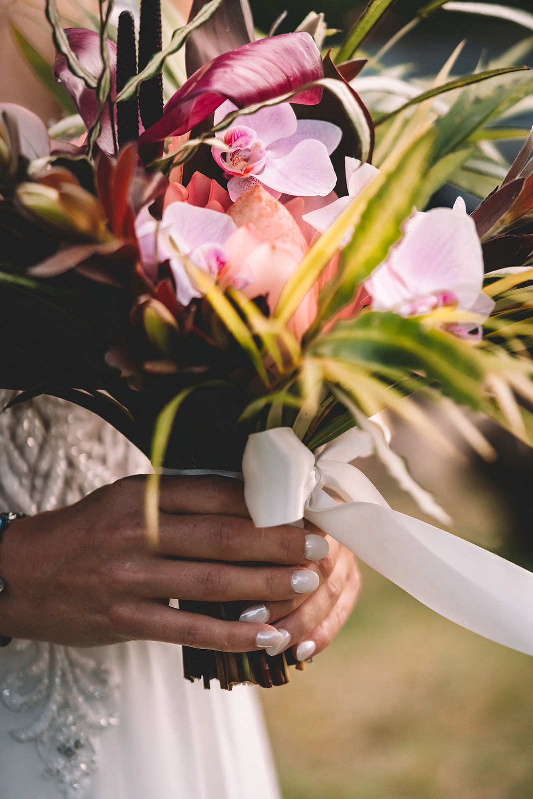 Kaua'i Helicopter Elopement & Intimate Beach Cermony Kaua'i Helicopter Elopement & Intimate Beach Cermony