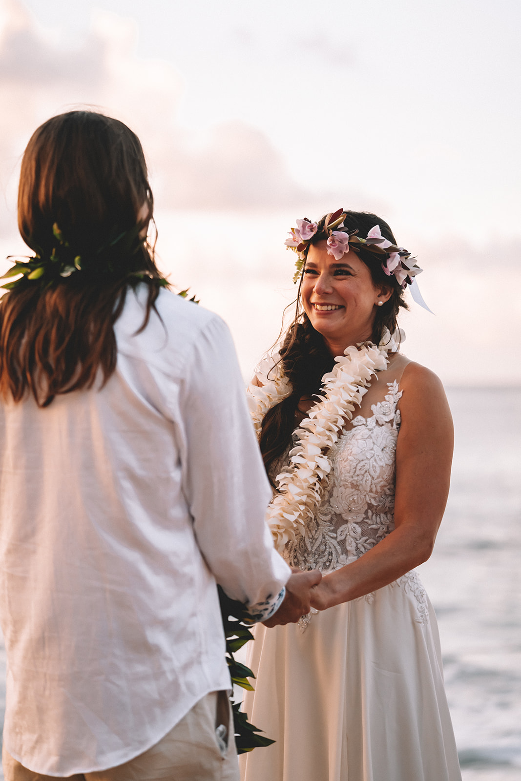 Kaua'i Helicopter Elopement & Intimate Beach Cermony Kaua'i Helicopter Elopement & Intimate Beach Cermony