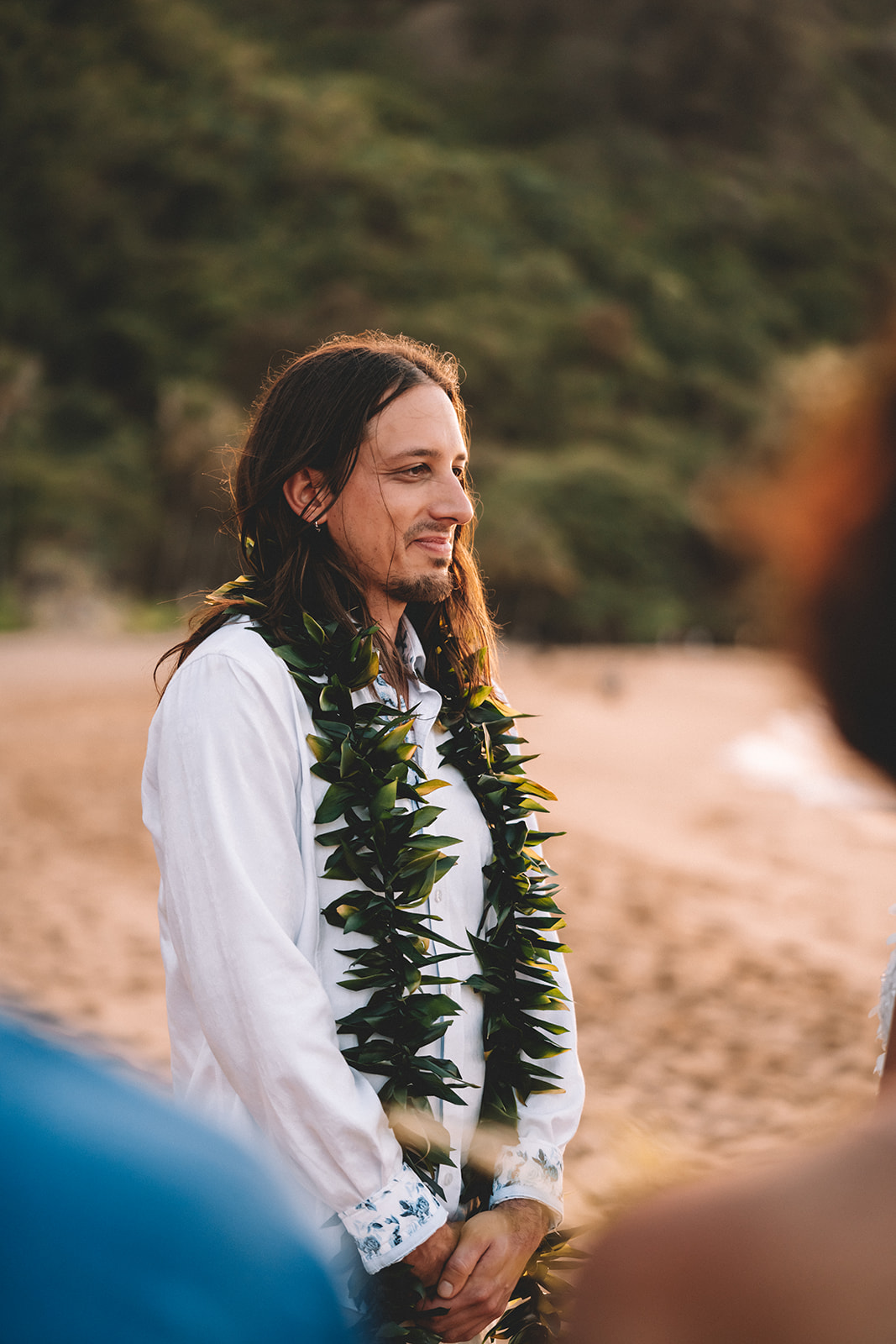 Kaua'i Helicopter Elopement & Intimate Beach Cermony Kaua'i Helicopter Elopement & Intimate Beach Cermony