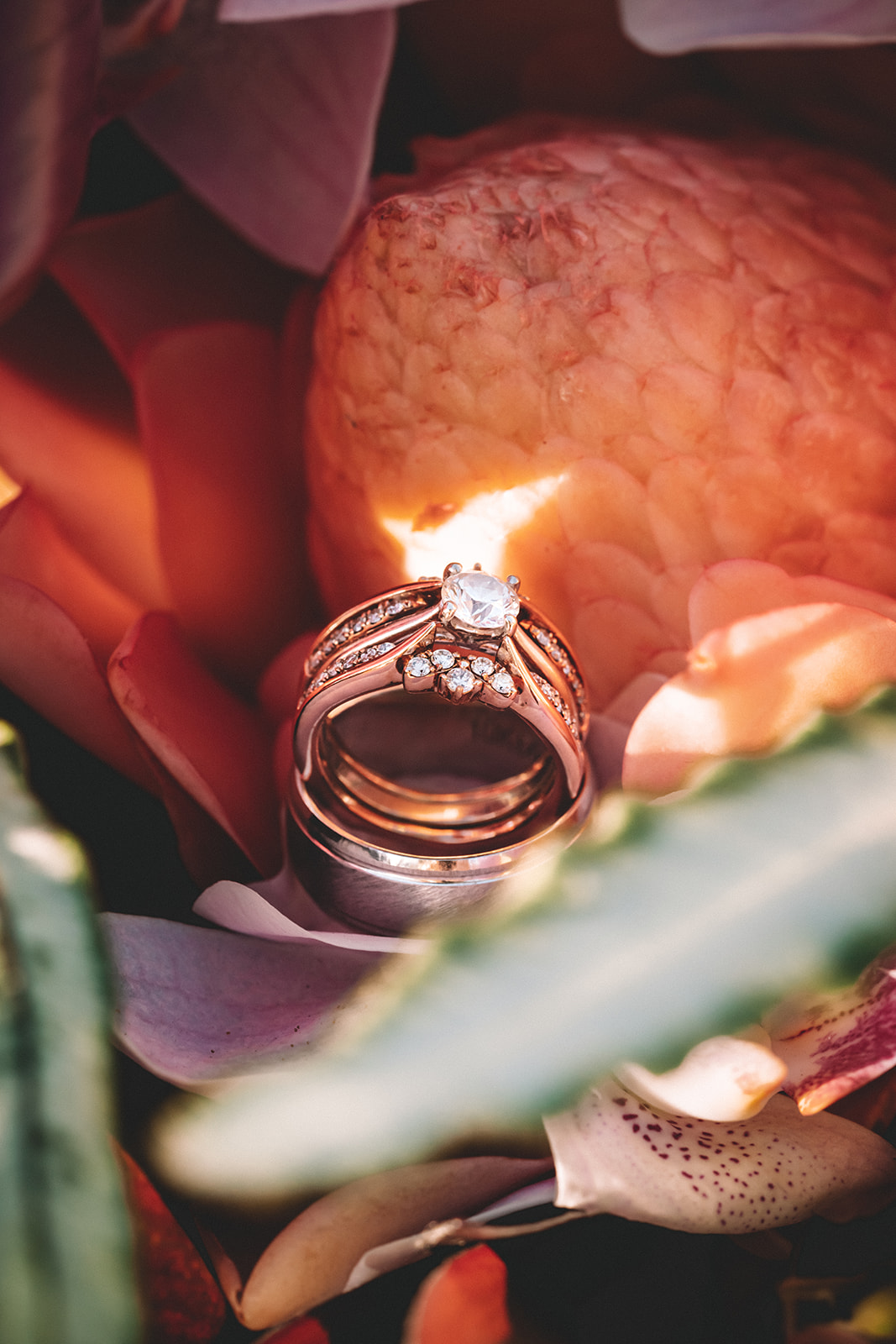 Kaua'i Helicopter Elopement & Intimate Beach Cermony Kaua'i Helicopter Elopement & Intimate Beach Cermony