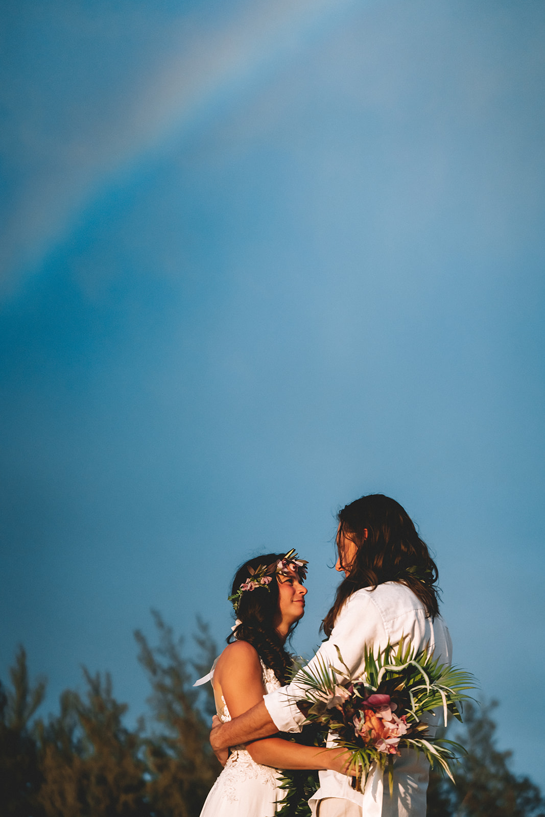 Kaua'i Helicopter Elopement & Intimate Beach Cermony Kaua'i Helicopter Elopement & Intimate Beach Cermony