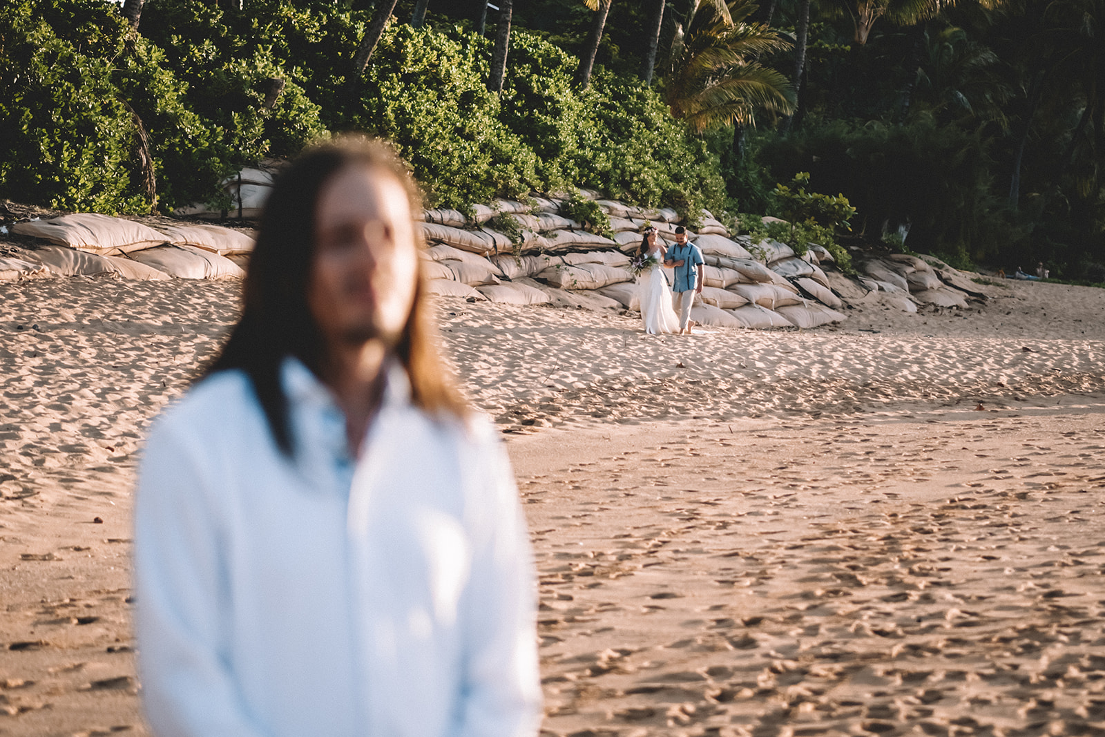 Kaua'i Helicopter Elopement & Intimate Beach Cermony Kaua'i Helicopter Elopement & Intimate Beach Cermony