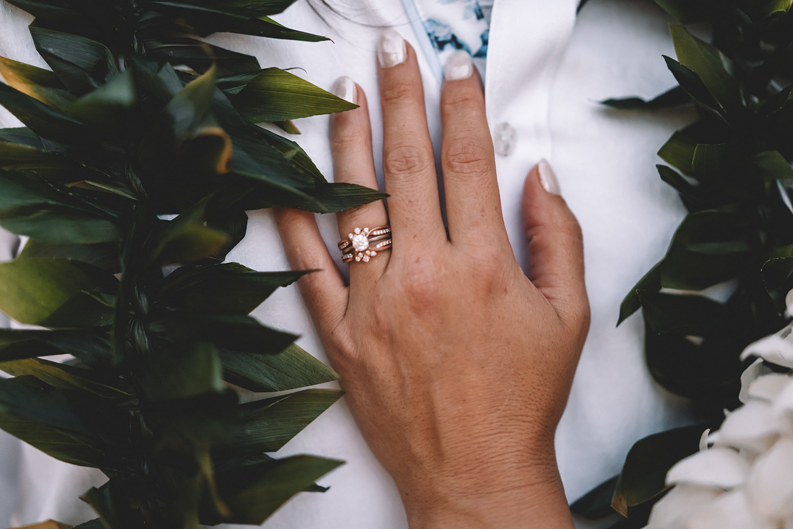 Kaua'i Helicopter Elopement & Intimate Beach Cermony Kaua'i Helicopter Elopement & Intimate Beach Cermony