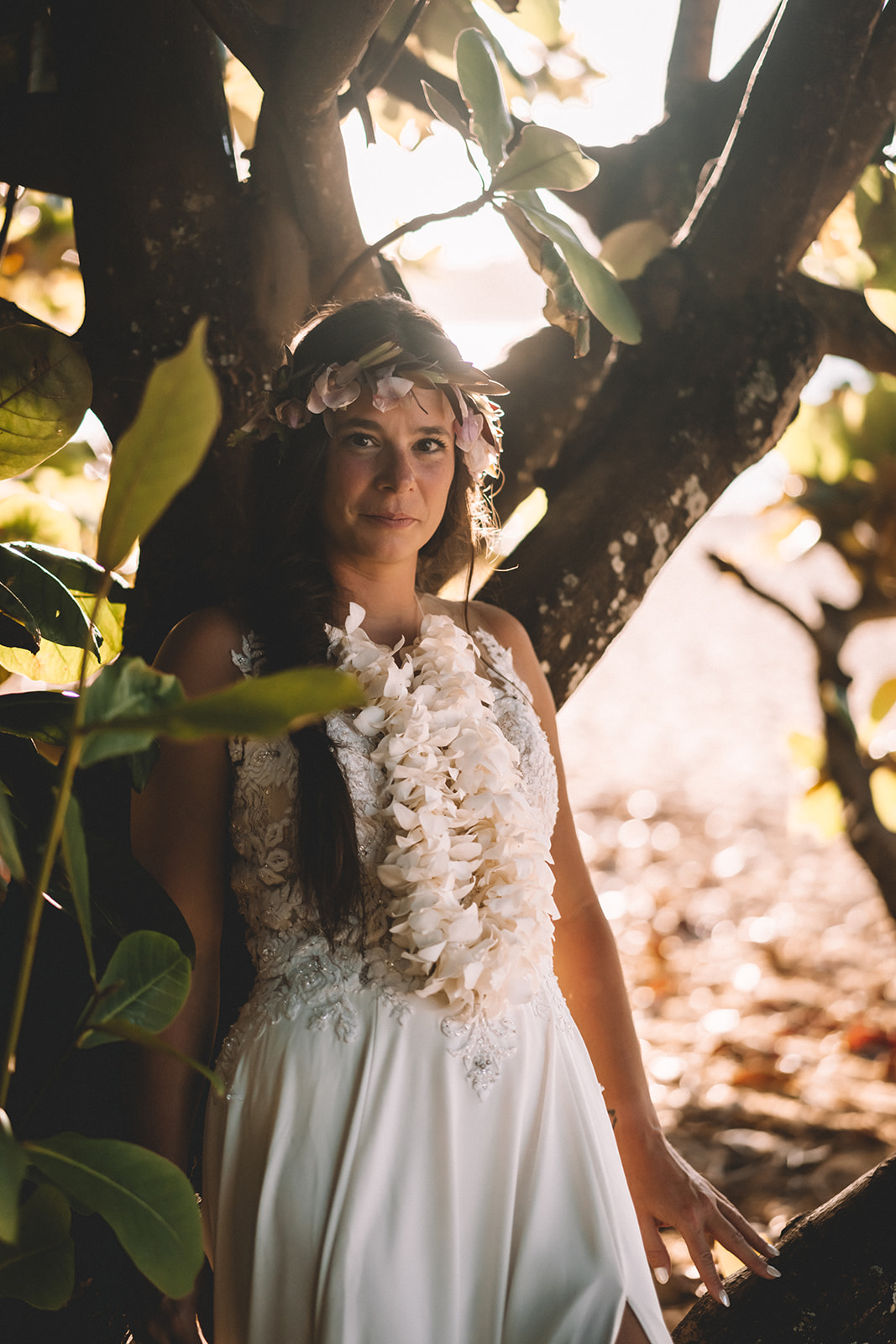 Kaua'i Helicopter Elopement & Intimate Beach Cermony Kaua'i Helicopter Elopement & Intimate Beach Cermony